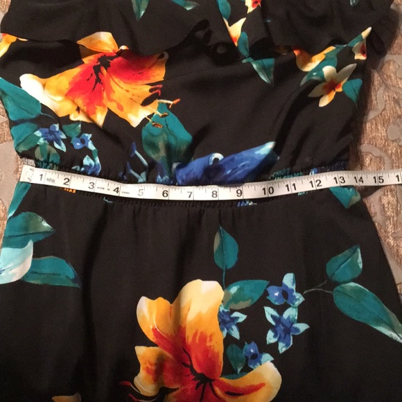 White House Black Market Floral Strapless Dress - Picture 5 of 5